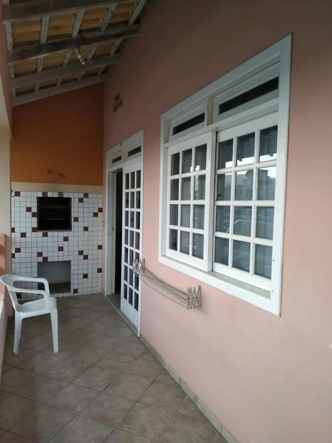 Residencial Praia Bombas Bombinhas Lejlighed